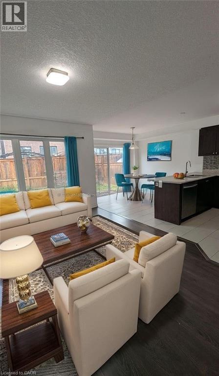 19 Cromarty Avenue, Caledonia, Ontario  N3W 0B6 - Photo 3 - 40790264