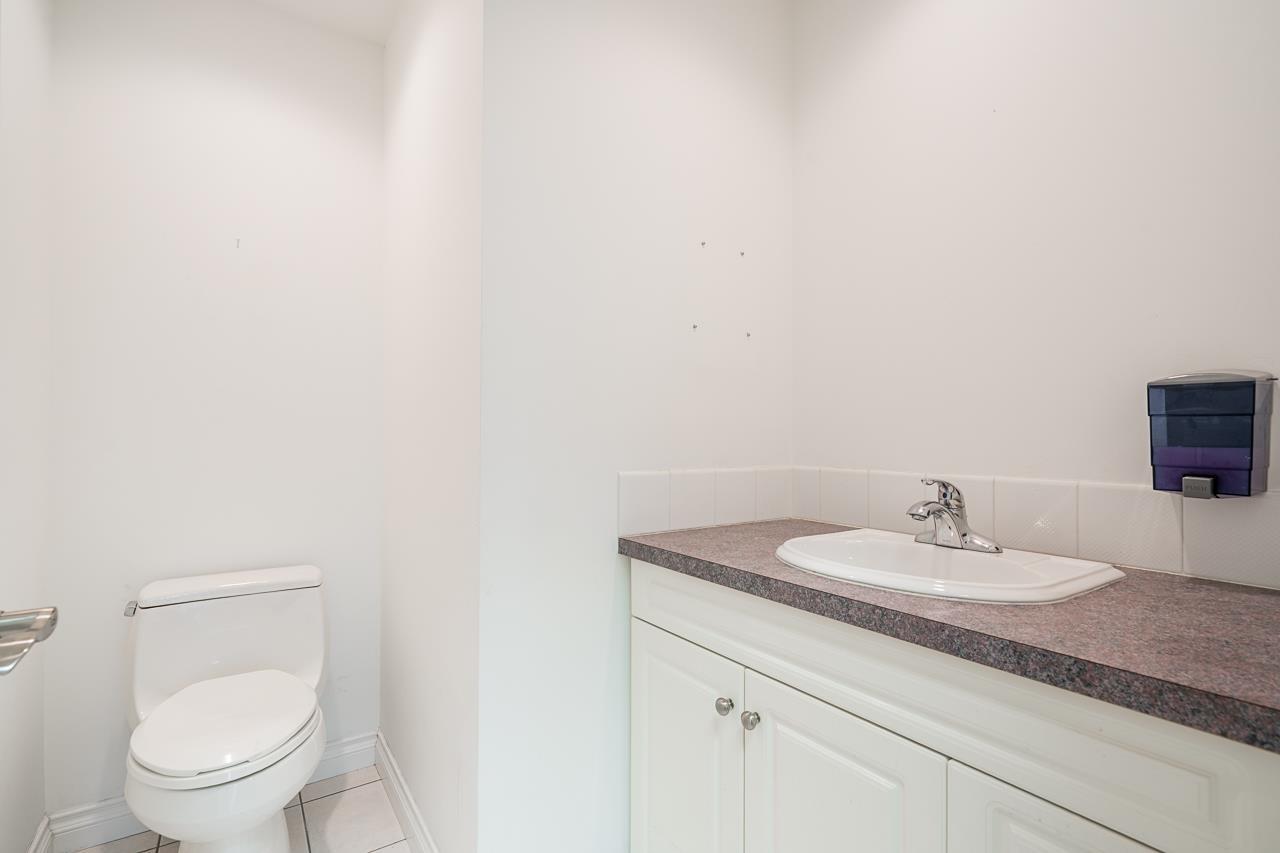 206 12877 76 Avenue, Surrey, British Columbia  V3W 1E6 - Photo 28 - C8075994