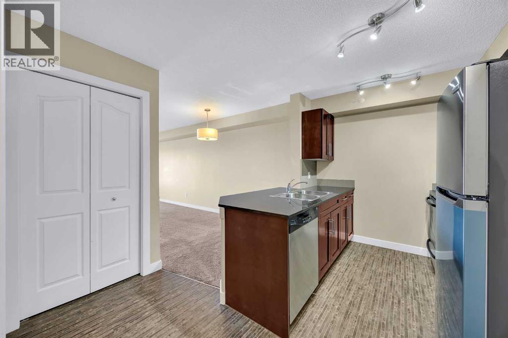 414, 7180 80 Avenue Ne, Calgary, Alberta  T3J 0N6 - Photo 7 - A2282354