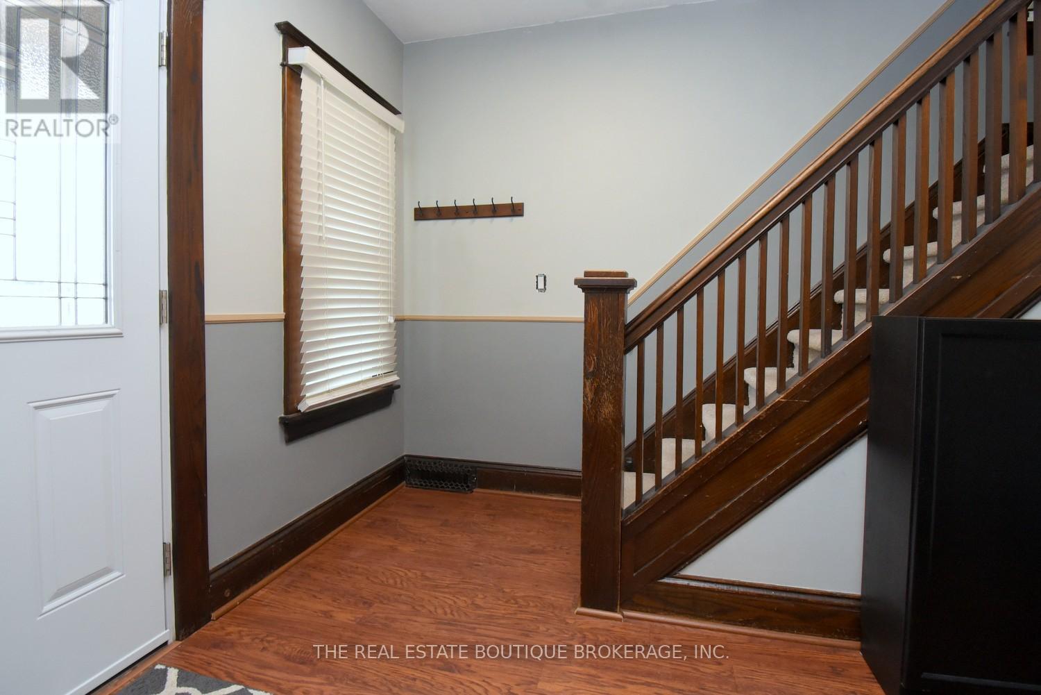 82 Somerset Avenue, Hamilton, Ontario  L8L 2L7 - Photo 8 - X12772280