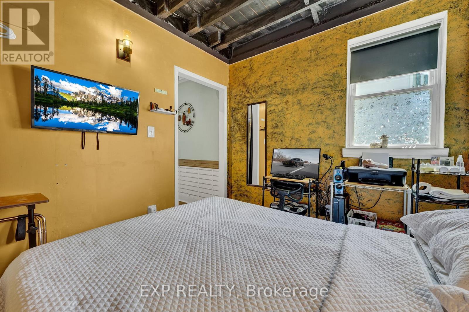 82 Kehl Street, Kitchener, Ontario  N2M 3T9 - Photo 14 - X12772304