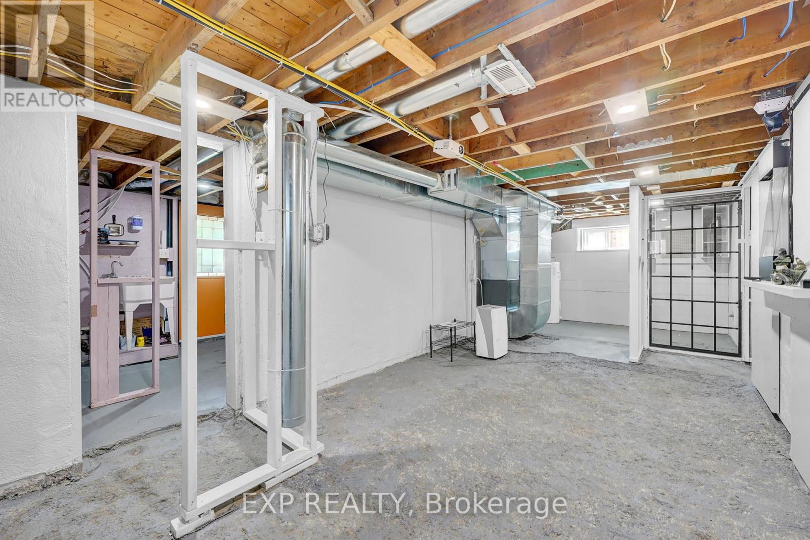 82 Kehl Street, Kitchener, Ontario  N2M 3T9 - Photo 19 - X12772304