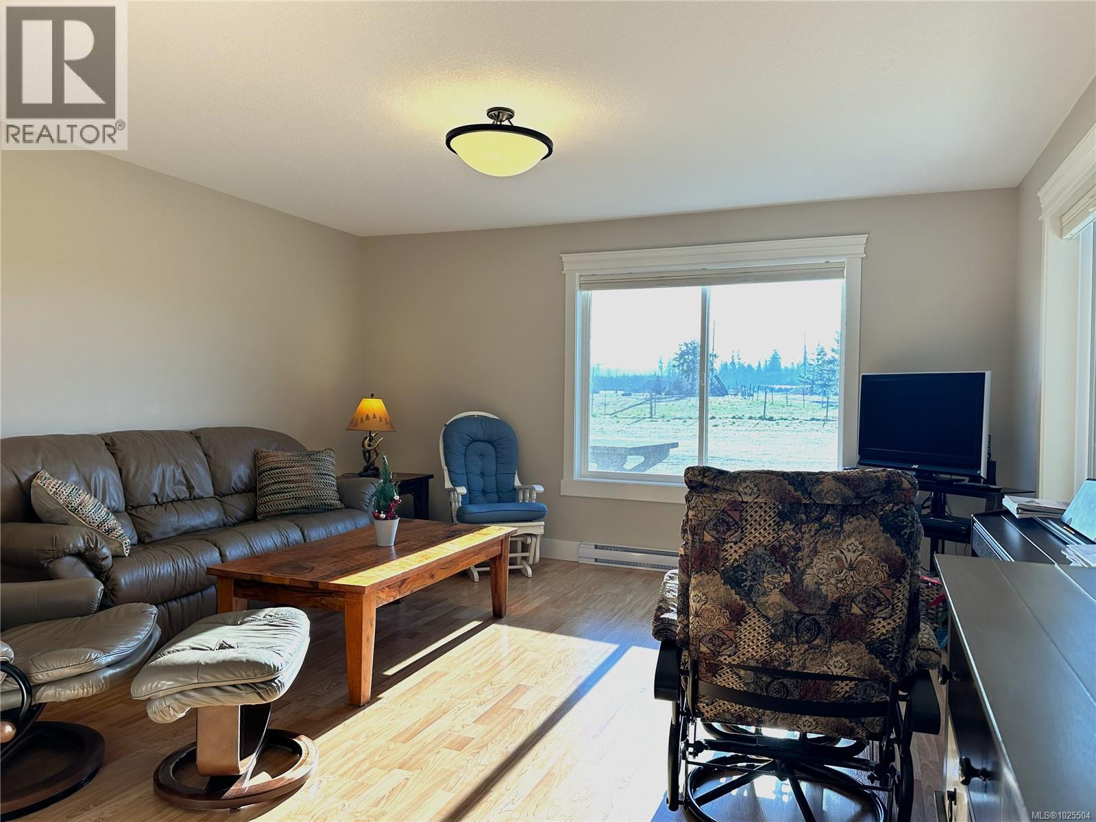 1355 Hodges Rd, French Creek, British Columbia  V9P 2B5 - Photo 14 - 1025504