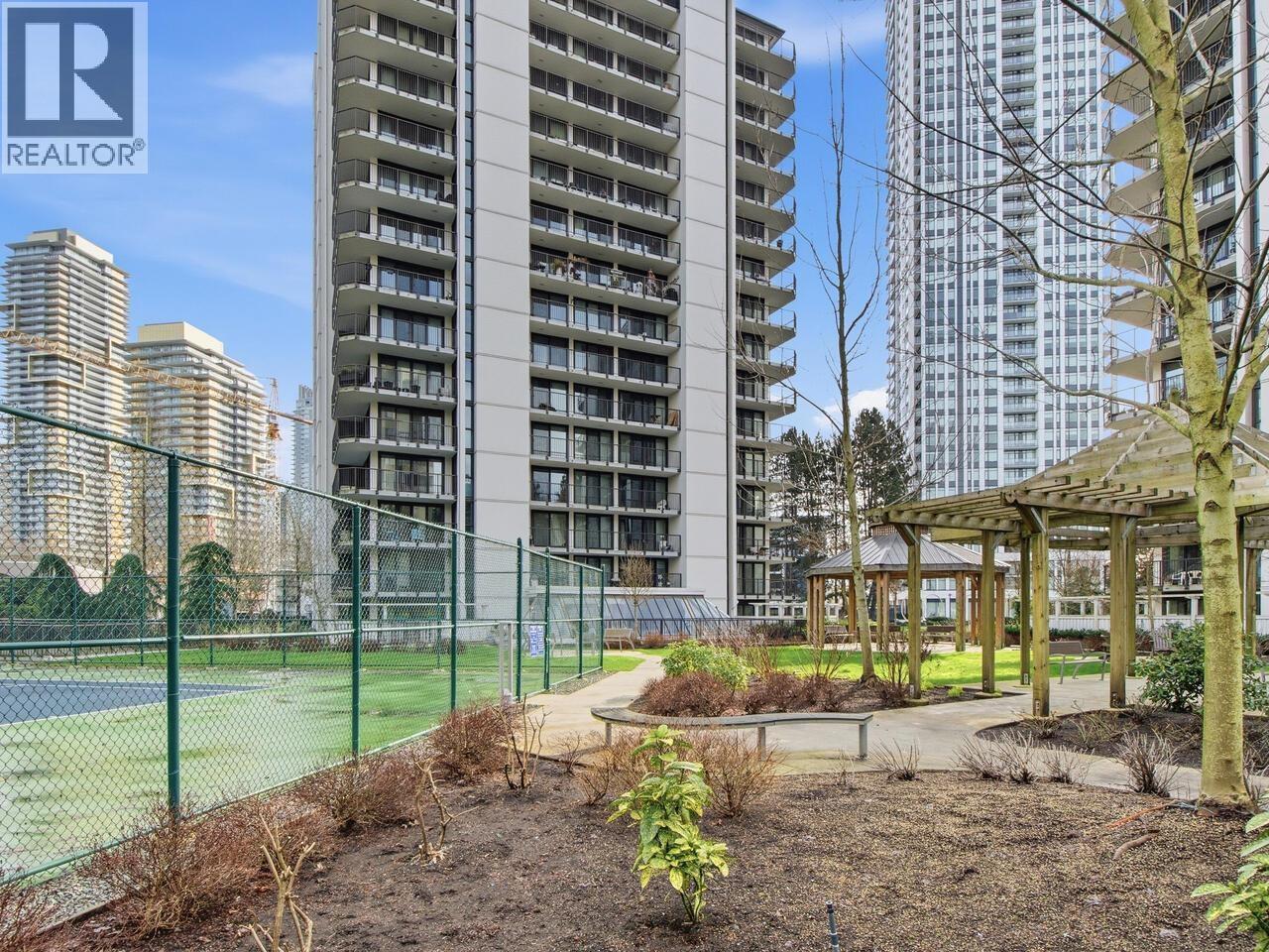 Listing Picture 25 of 25 : 808 6455 WILLINGDON AVENUE, Burnaby / 本拿比 - 魯藝地產 Yvonne Lu Group - MLS Medallion Club Member