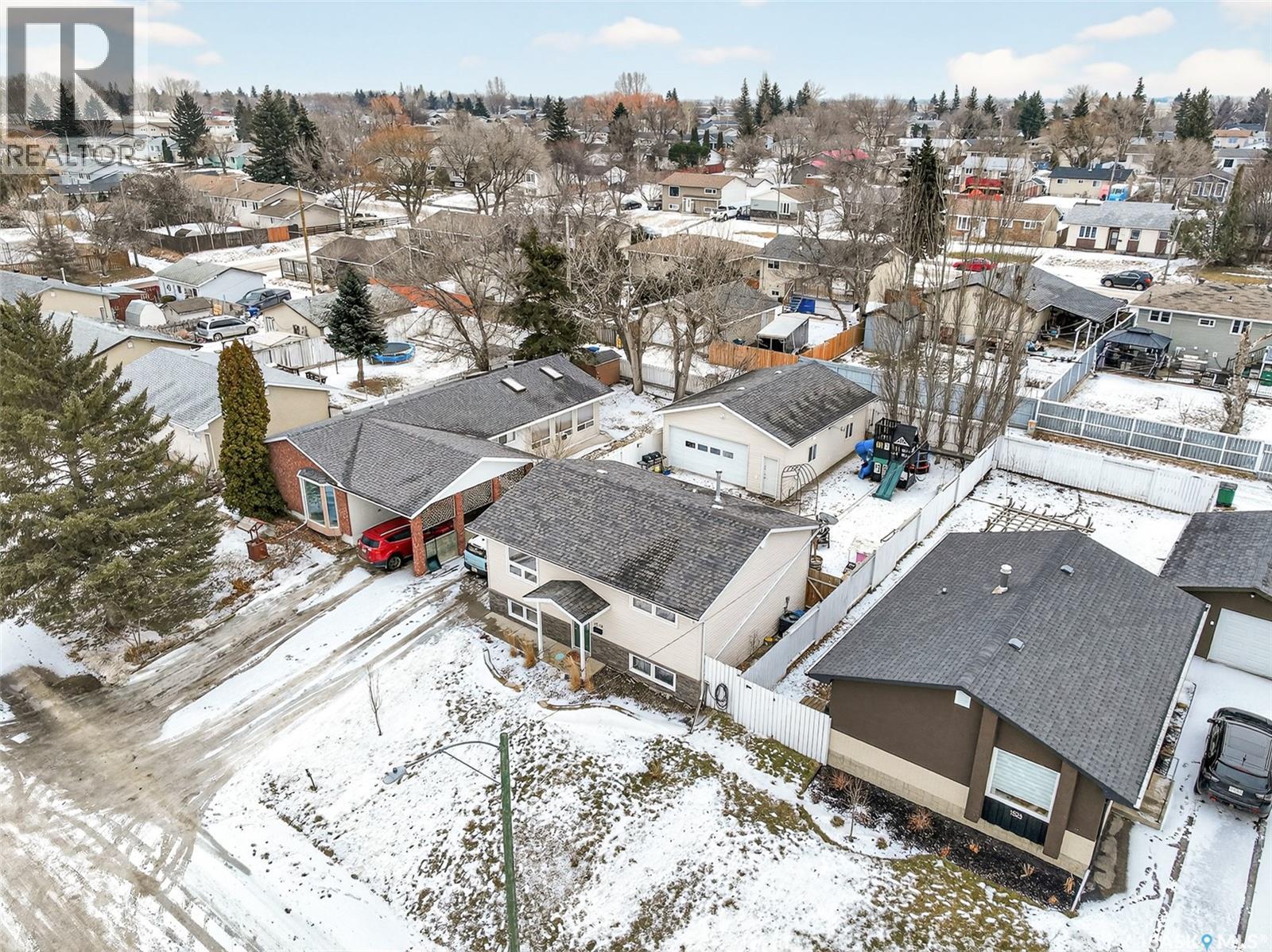 1519 Grandview Street W, Moose Jaw, Saskatchewan  S6H 6R4 - Photo 3 - SK028145