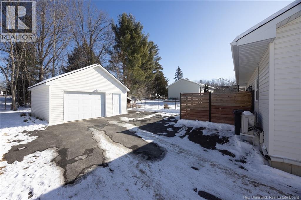 1 Birch Crescent, Fredericton, New Brunswick  E3A 3S8 - Photo 31 - NB133398