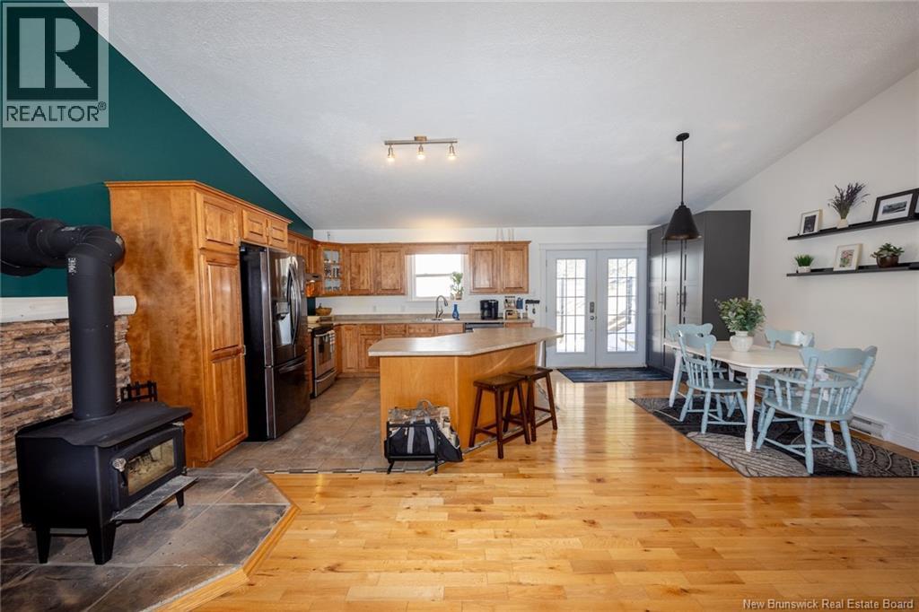 1 Birch Crescent, Fredericton, New Brunswick  E3A 3S8 - Photo 8 - NB133398