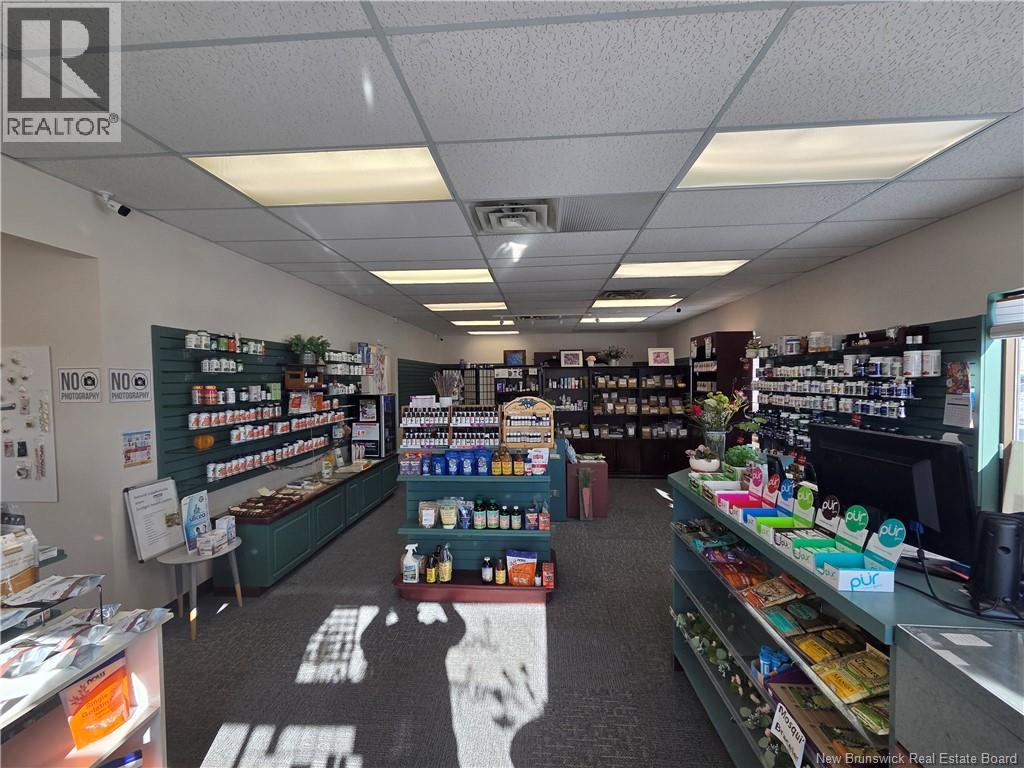 837 Prospect Street, Fredericton, New Brunswick  E3B 5Y4 - Photo 2 - NB133377