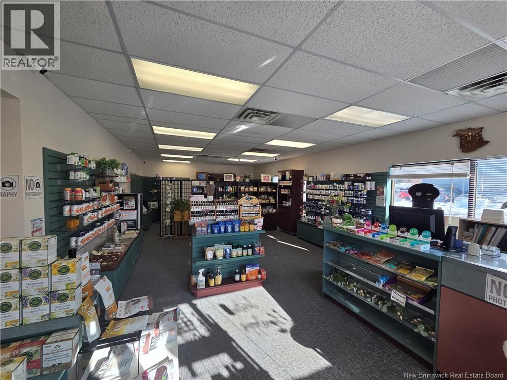 837 Prospect Street, Fredericton, New Brunswick  E3B 5Y4 - Photo 3 - NB133377