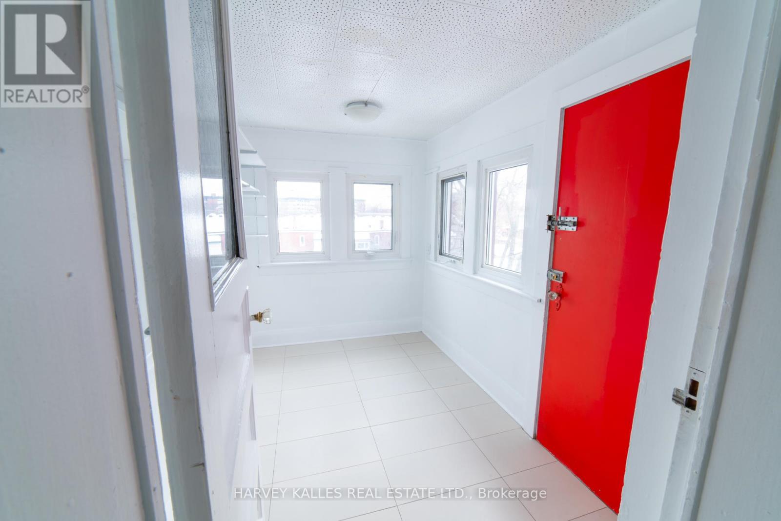 Upper - 885 Davenport Road, Toronto (Wychwood), Ontario  M6G 2B4 - Photo 5 - C12758000