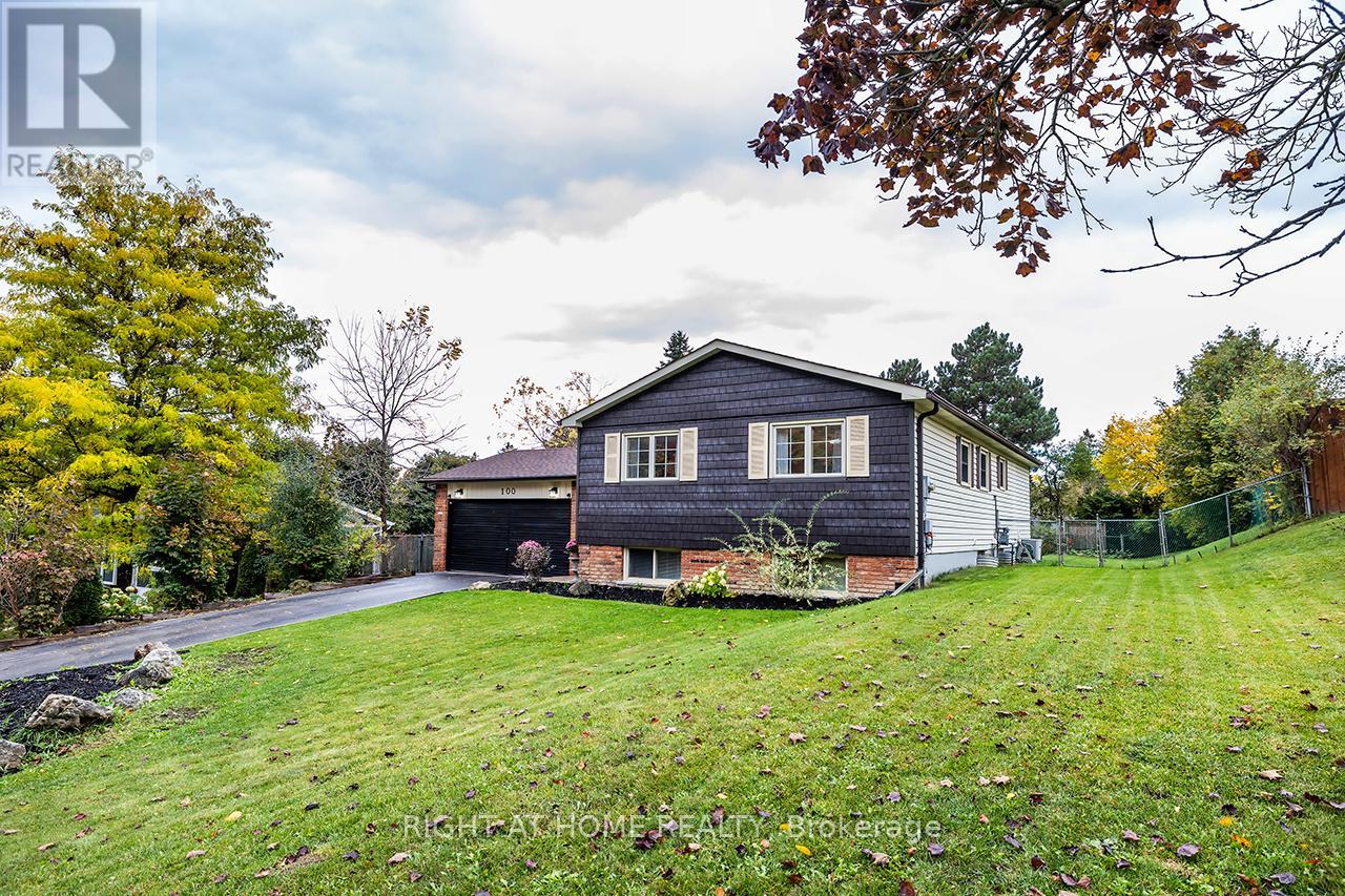 100 Humber Lea Road, Caledon, Ontario  L7E 3T7 - Photo 3 - W12475496