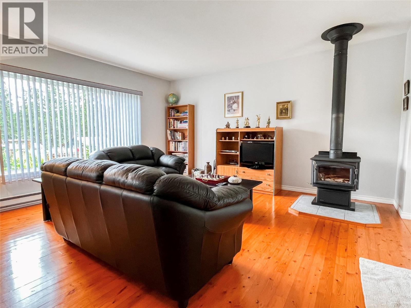 7410 Shalal Road Kelowna Photo 15