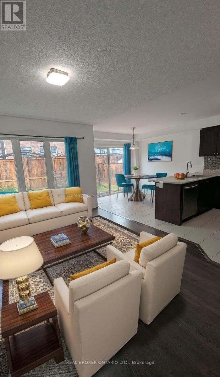 19 Cromarty Avenue, Haldimand, Ontario  N3W 0B6 - Photo 5 - X12582442