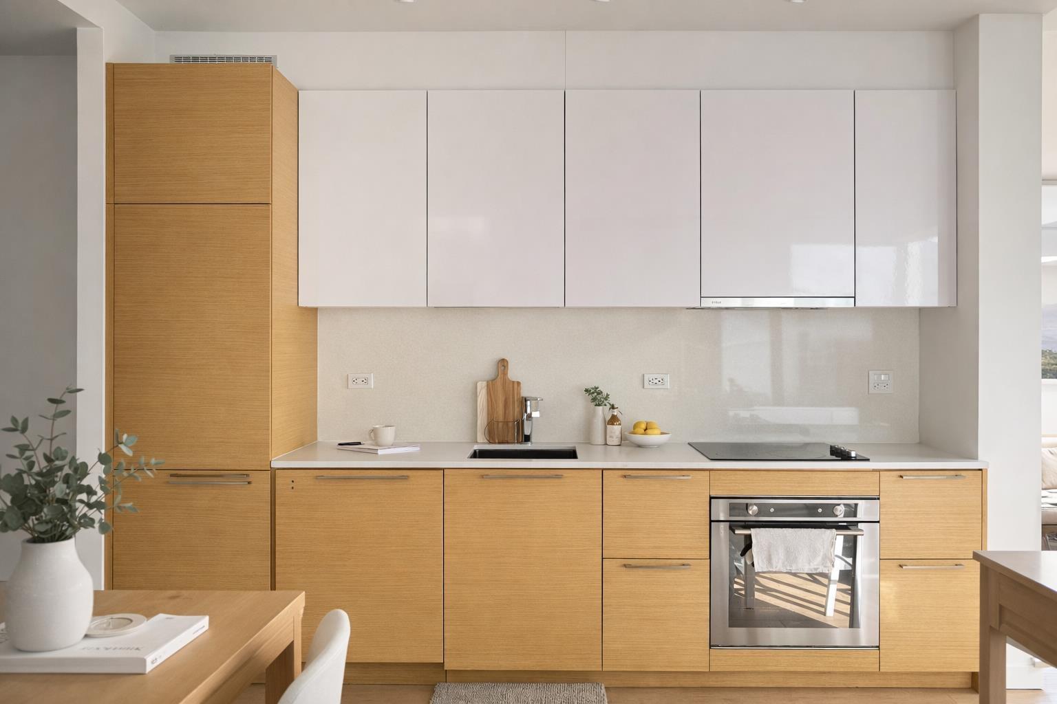 3203 13438 Central Avenue, Surrey, British Columbia  V3T 0N2 - Photo 5 - R3080936