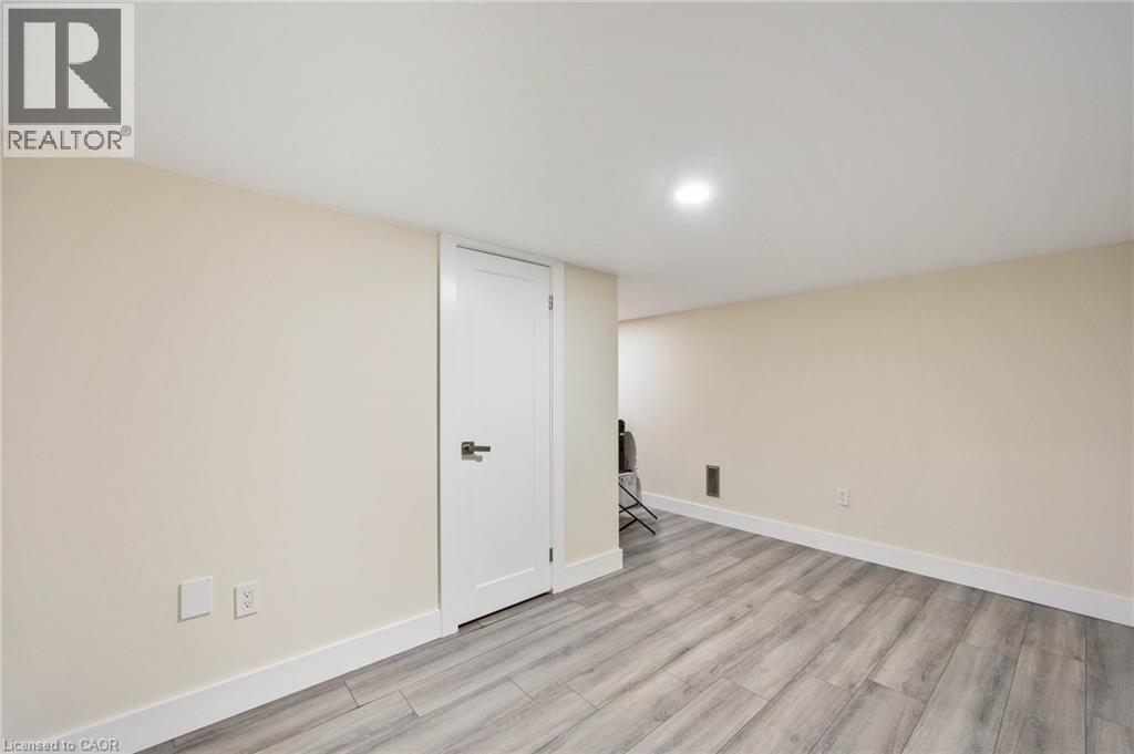 6 Dorothys Drive, Oro-Medonte, Ontario  L0L 1T0 - Photo 38 - 40803322