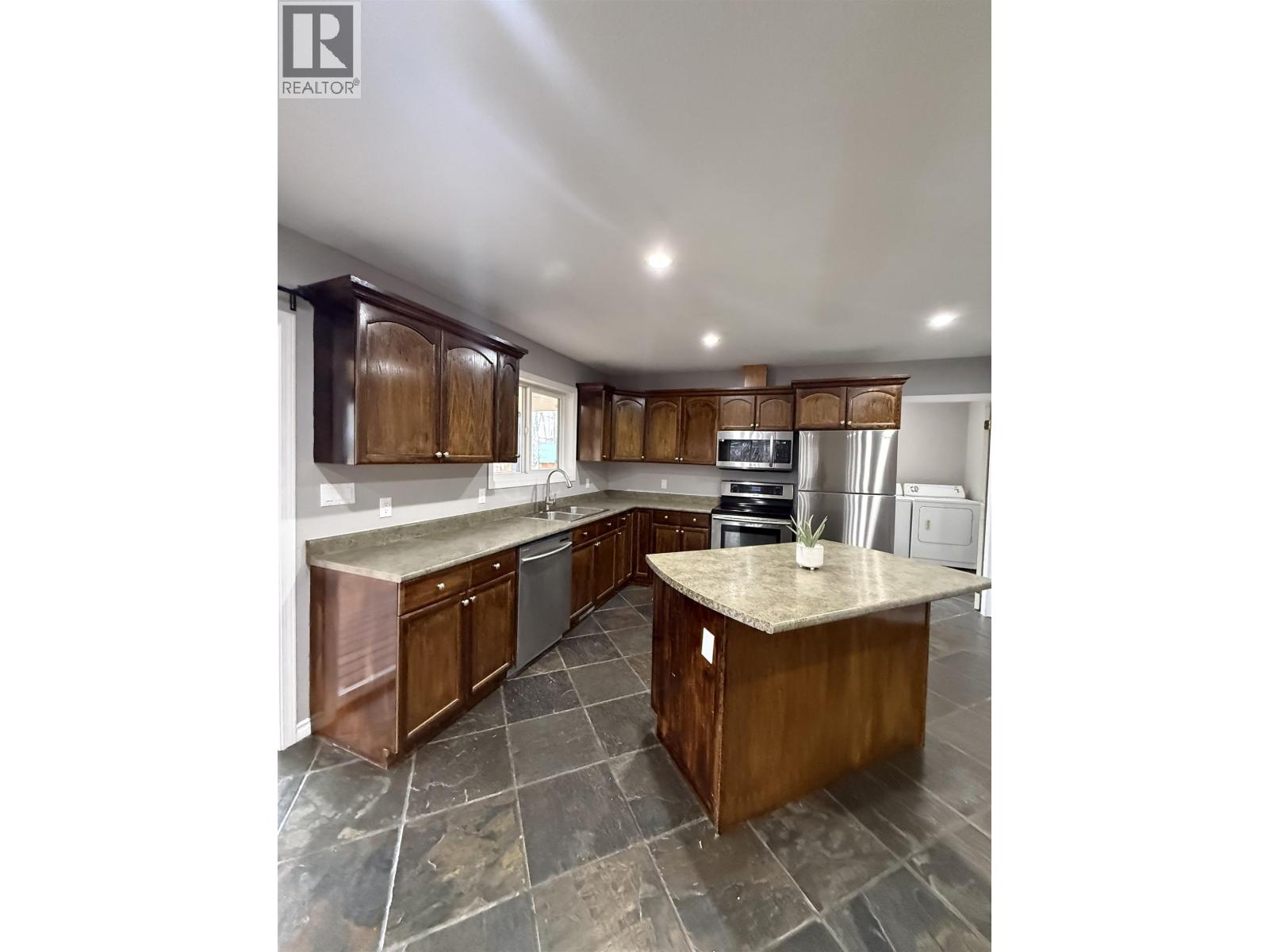 6017 Cedar Creek Road, Likely, British Columbia  V0L 1N0 - Photo 14 - R3087816