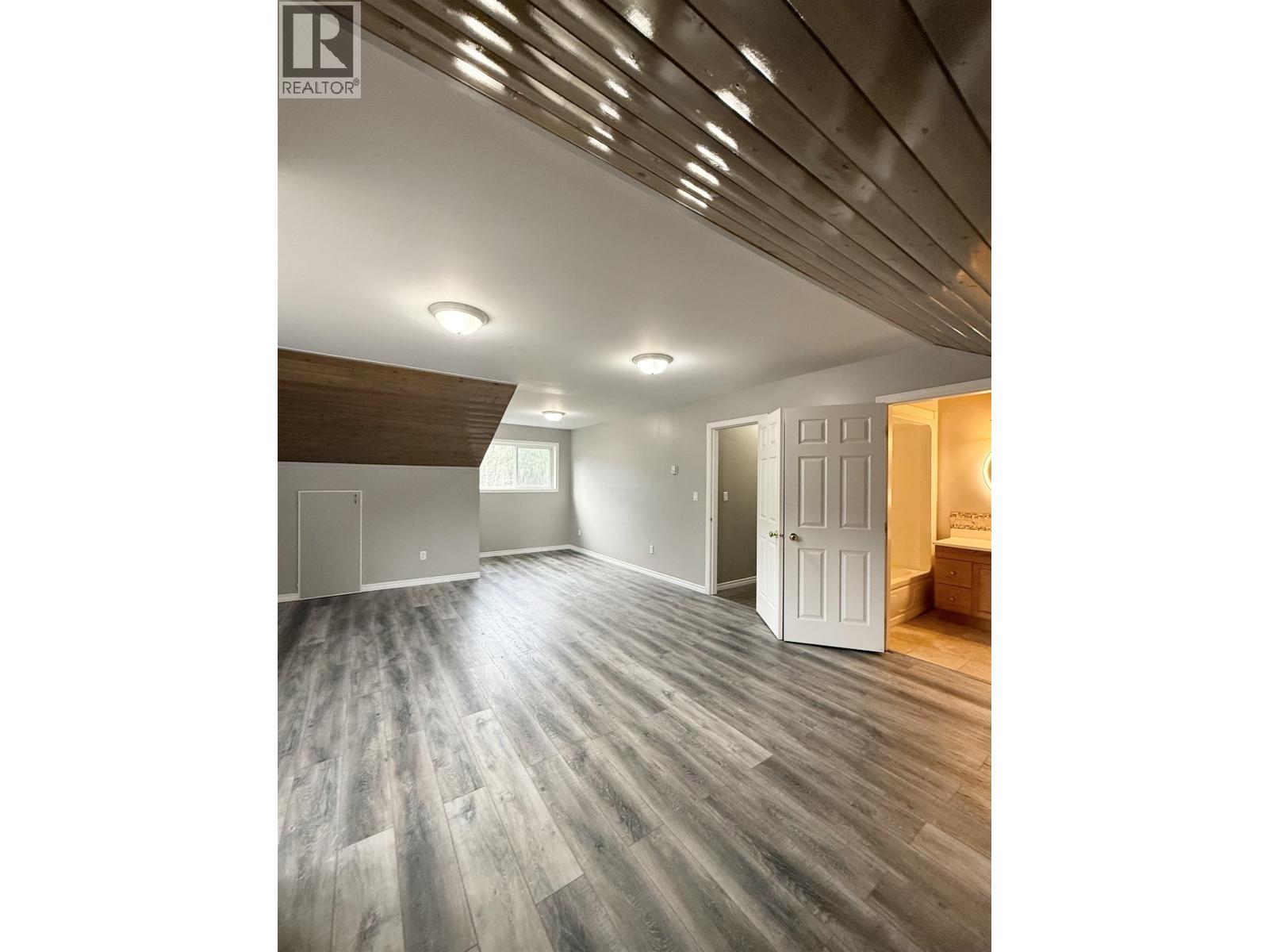 6017 Cedar Creek Road, Likely, British Columbia  V0L 1N0 - Photo 31 - R3087816