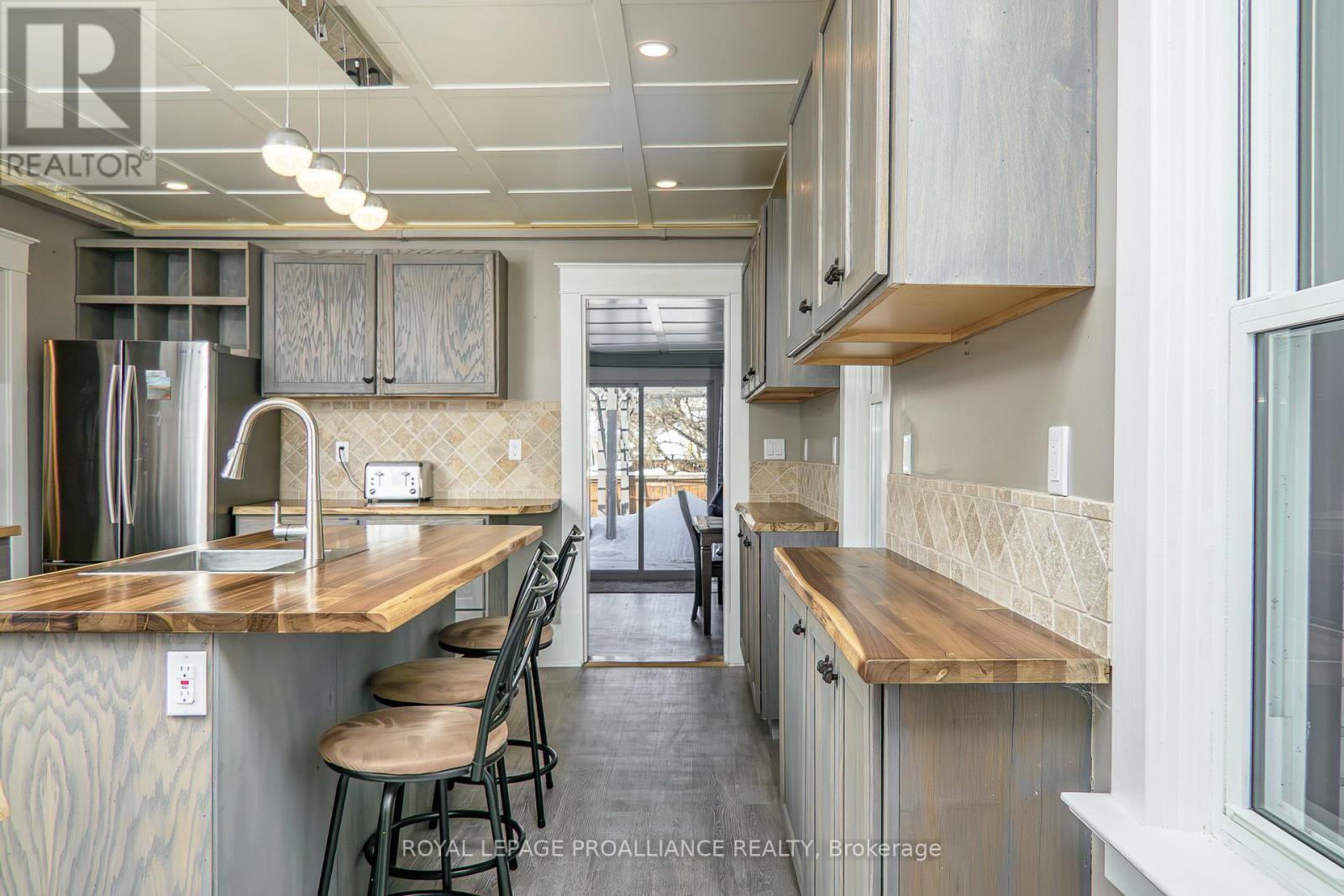 146 Creswell Drive, Quinte West, Ontario  K8V 3H5 - Photo 14 - X12772436