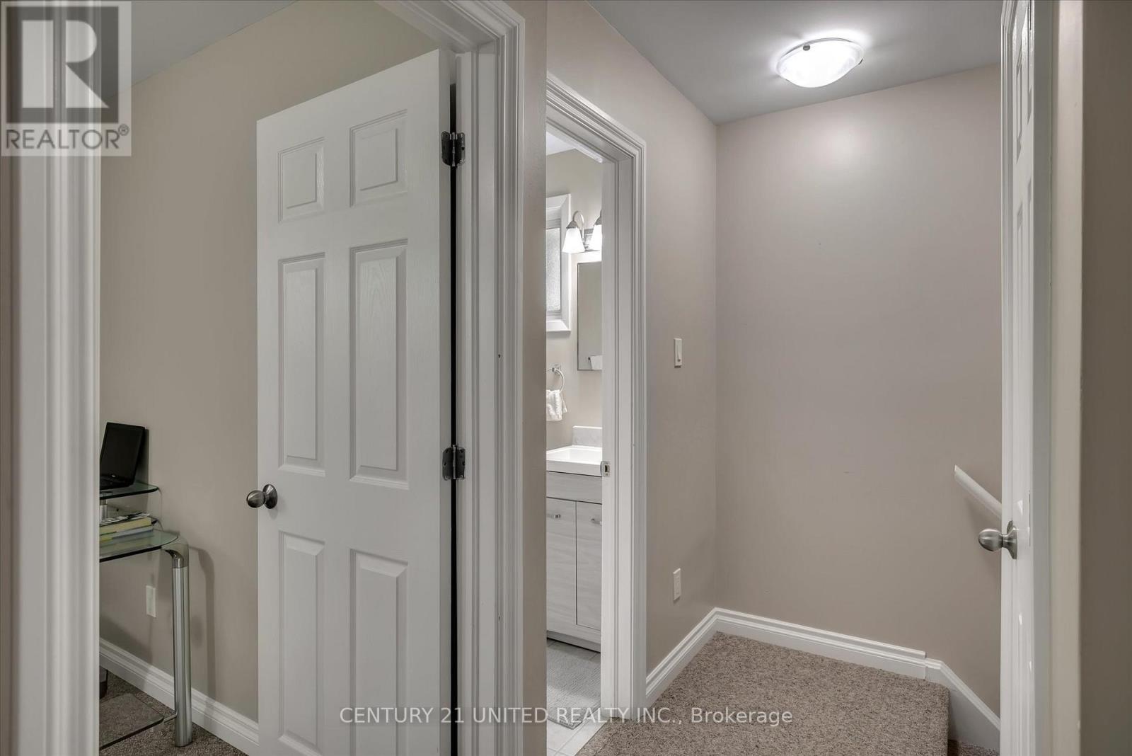 819 Cameron Street, Peterborough, Ontario  K9J 4A2 - Photo 22 - X12772494