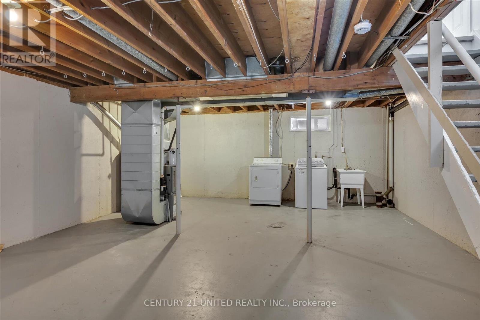 819 Cameron Street, Peterborough, Ontario  K9J 4A2 - Photo 36 - X12772494