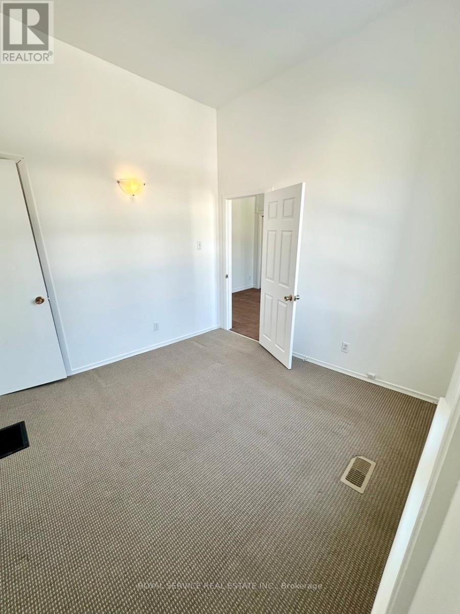 3 - 197 Walton Street, Port Hope, Ontario  L1A 1N7 - Photo 9 - X12772518