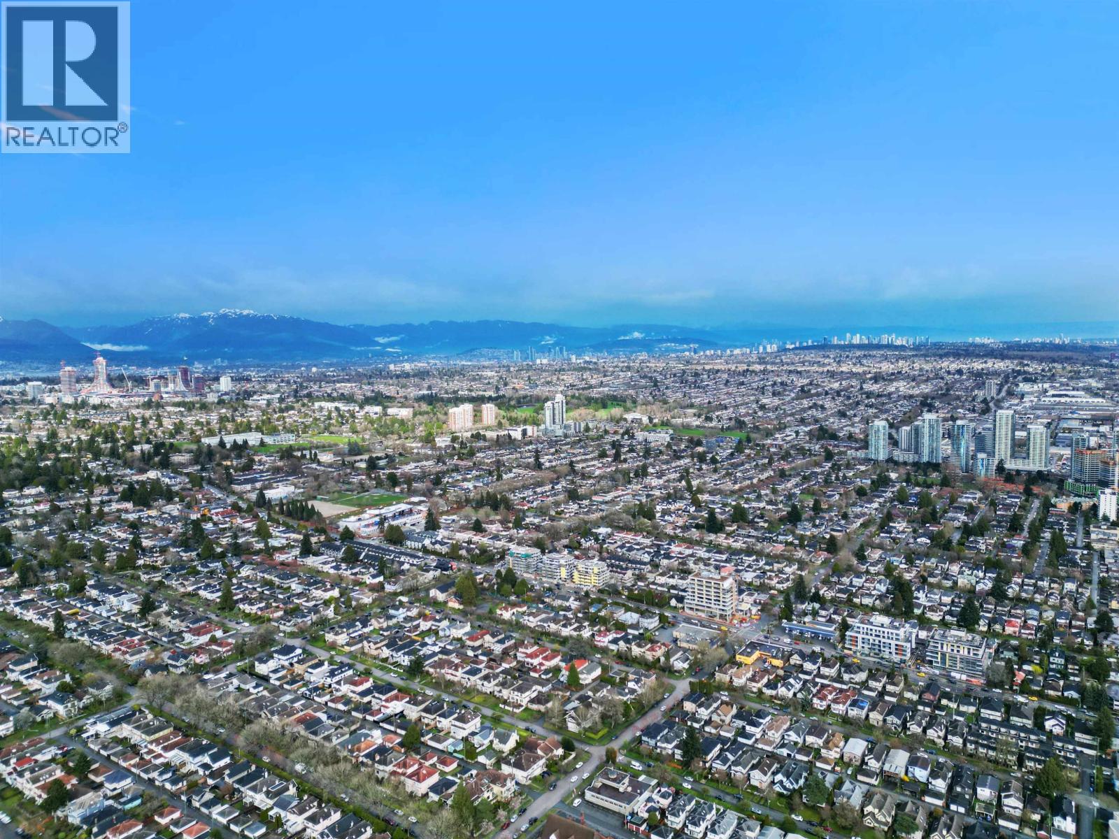 Listing Picture 37 of 39 : 8121 SHAUGHNESSY STREET, Vancouver / 溫哥華 - 魯藝地產 Yvonne Lu Group - MLS Medallion Club Member