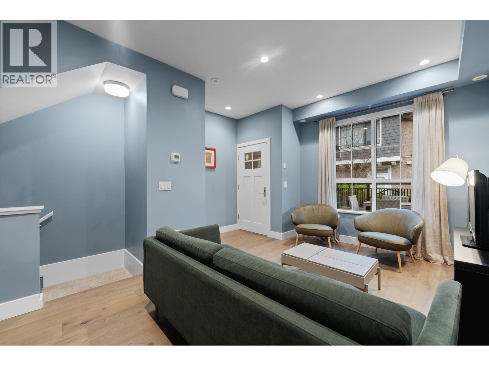 Listing Picture 16 of 39 : 8121 SHAUGHNESSY STREET, Vancouver / 溫哥華 - 魯藝地產 Yvonne Lu Group - MLS Medallion Club Member