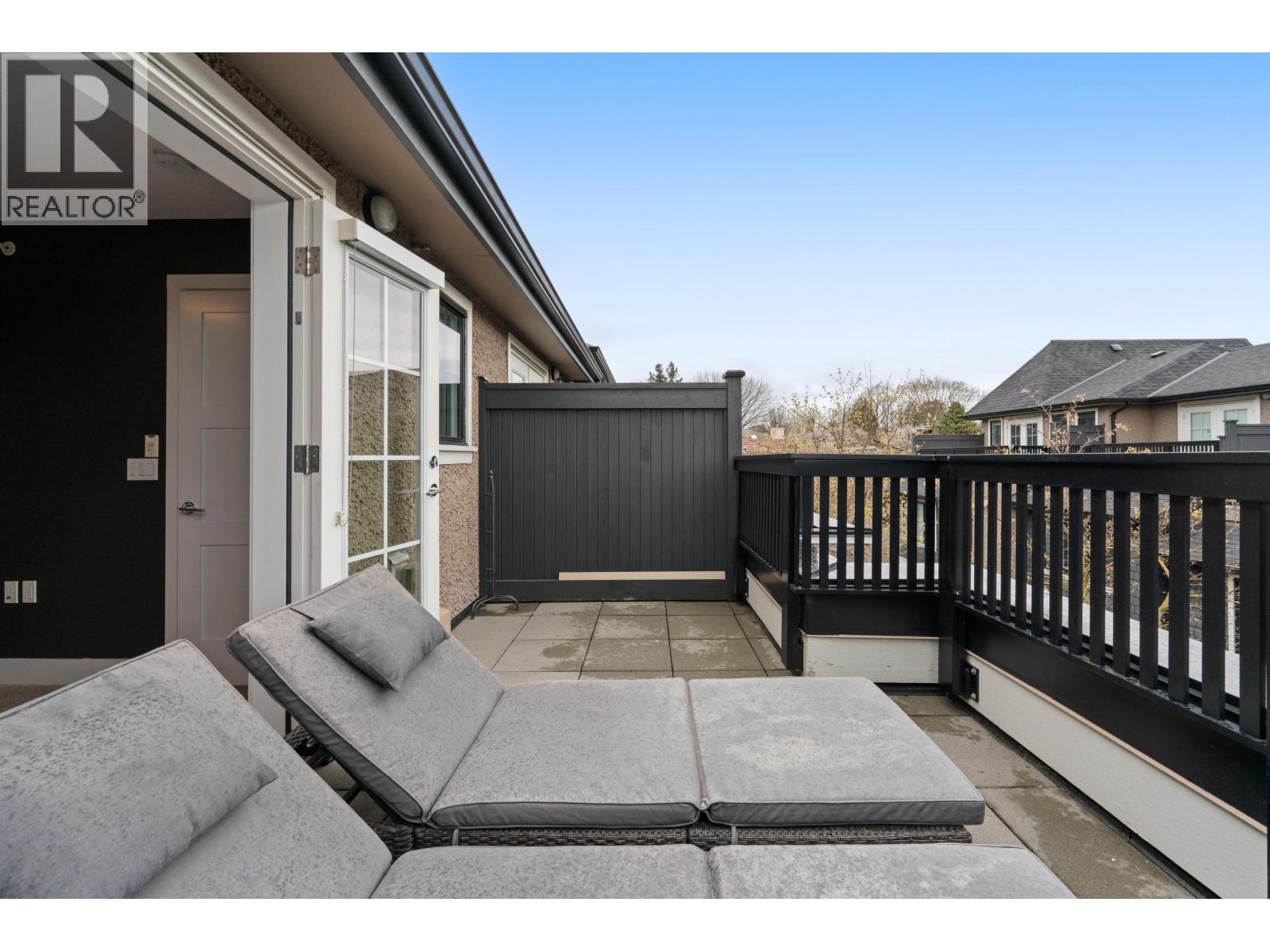 Listing Picture 32 of 39 : 8121 SHAUGHNESSY STREET, Vancouver / 溫哥華 - 魯藝地產 Yvonne Lu Group - MLS Medallion Club Member