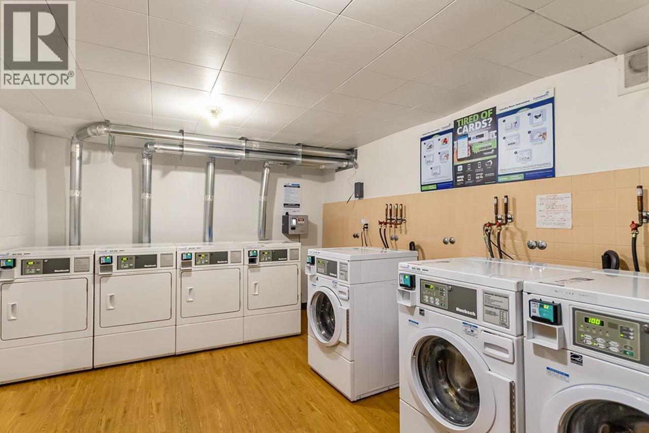 Listing Picture 23 of 23 : 315 2025 W 2ND AVENUE, Vancouver / 溫哥華 - 魯藝地產 Yvonne Lu Group - MLS Medallion Club Member