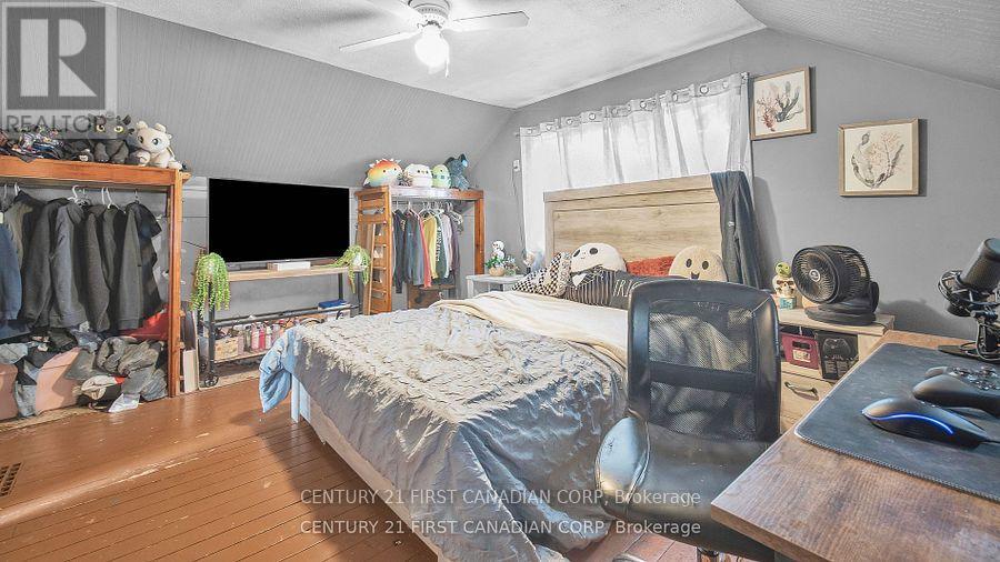 19 Montgomery Drive, Chatham-Kent, Ontario  N8A 1P2 - Photo 15 - X12772450