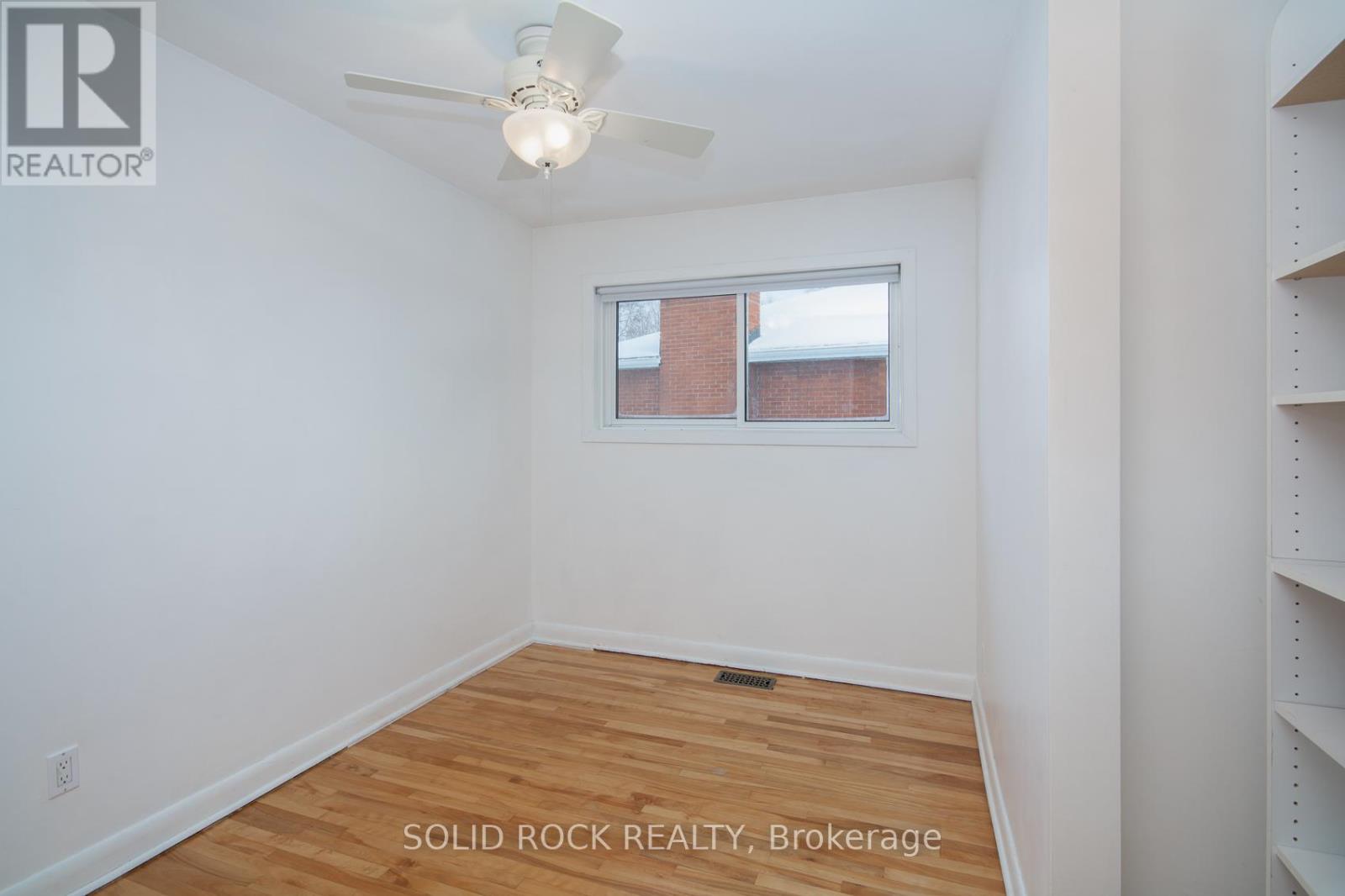 2366 Cheshire Road, Ottawa, Ontario  K2C 1G3 - Photo 12 - X12772414