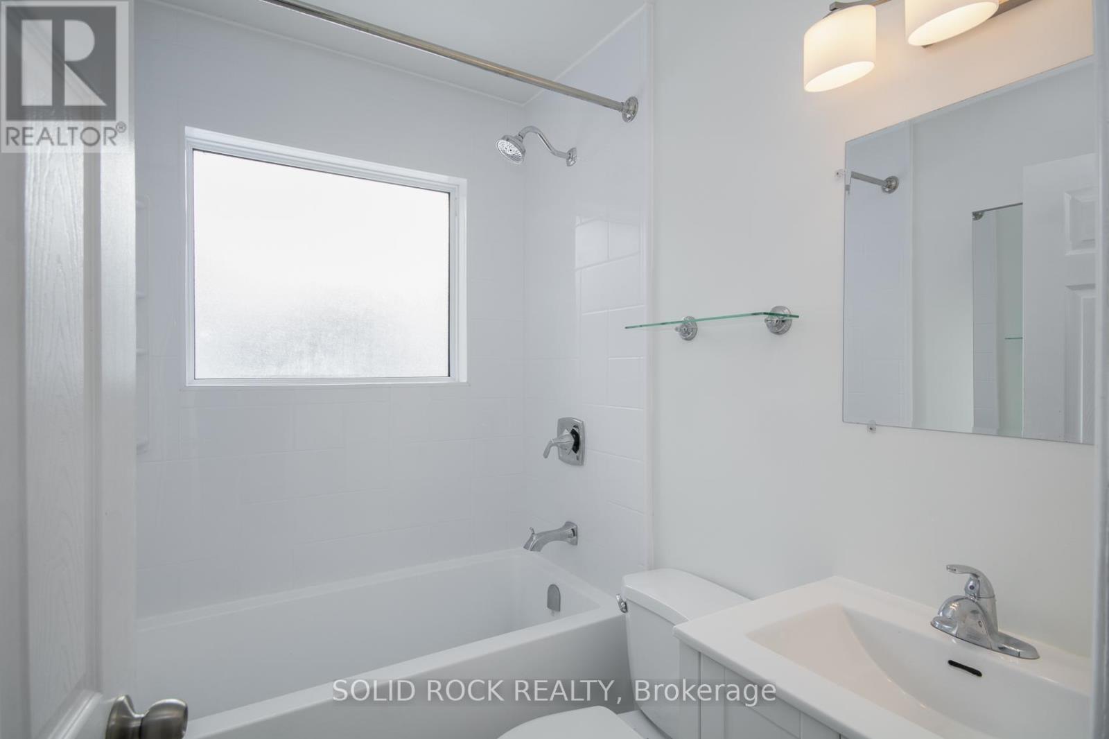 2366 Cheshire Road, Ottawa, Ontario  K2C 1G3 - Photo 16 - X12772414