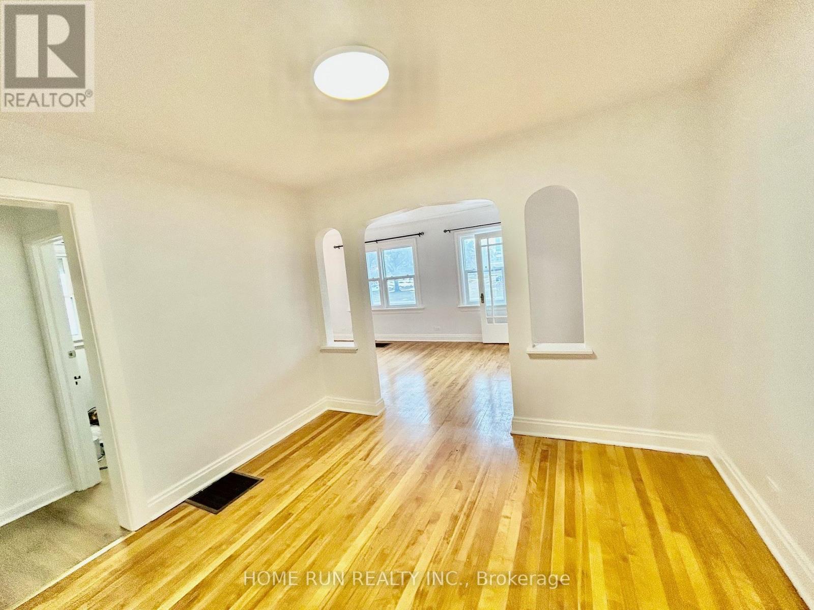 704 Brookfield Road, Ottawa, Ontario  K1V 6J4 - Photo 10 - X12772510