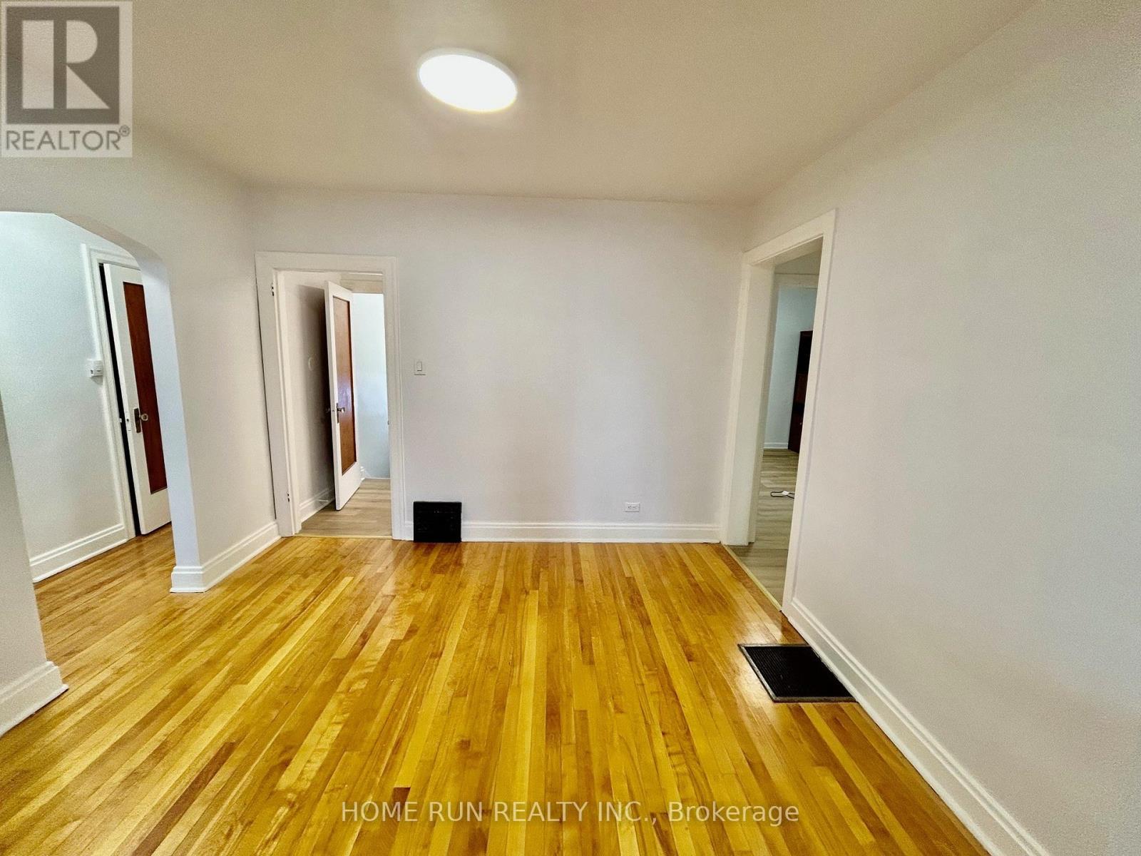 704 Brookfield Road, Ottawa, Ontario  K1V 6J4 - Photo 12 - X12772510