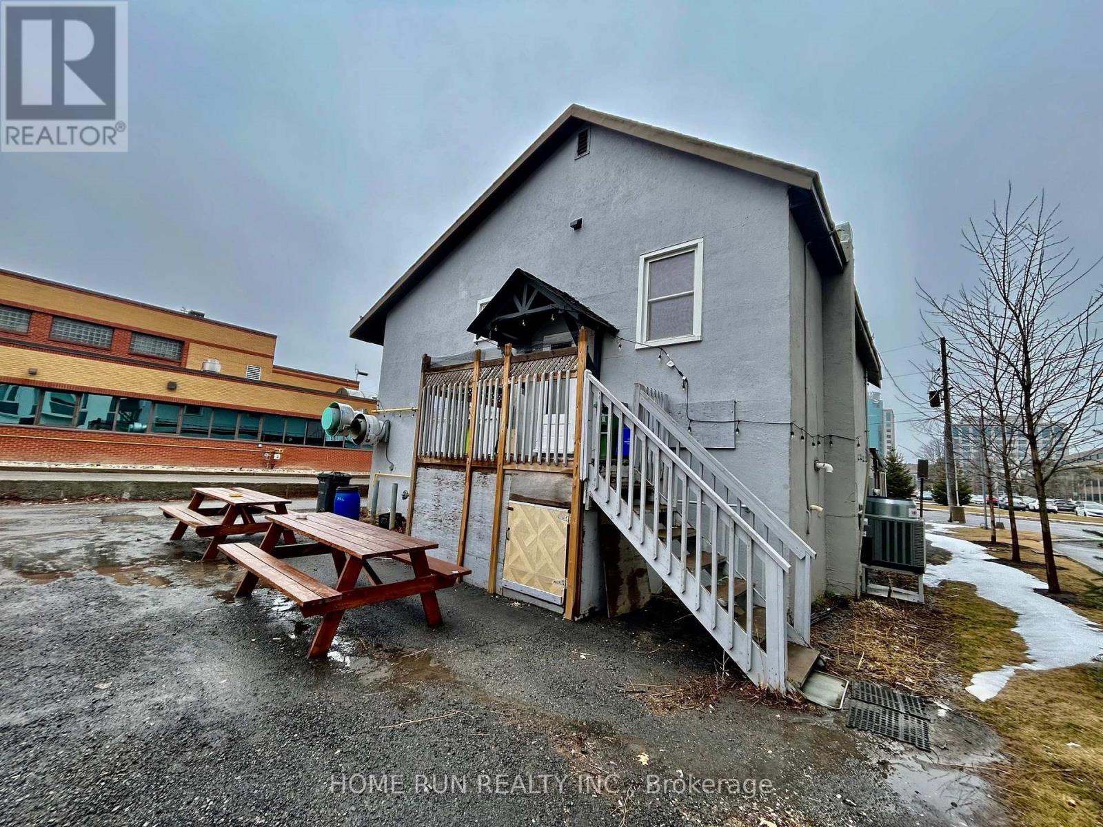 704 Brookfield Road, Ottawa, Ontario  K1V 6J4 - Photo 27 - X12772510