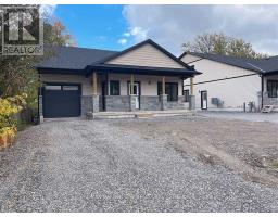 2-UPPER LEVEL - 13 VALLEY ROAD, St. Catharines, Ontario
