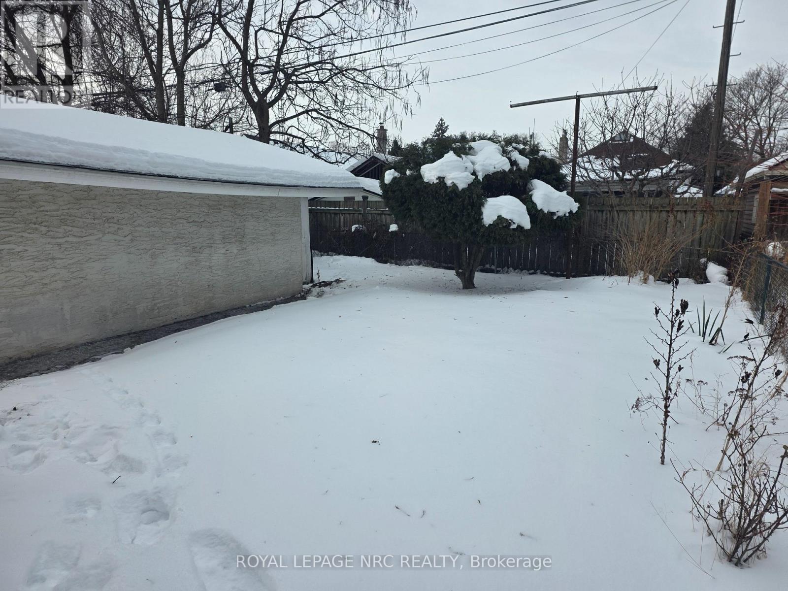 15 Mildred Avenue, St. Catharines, Ontario  L2R 6H9 - Photo 4 - X12772452
