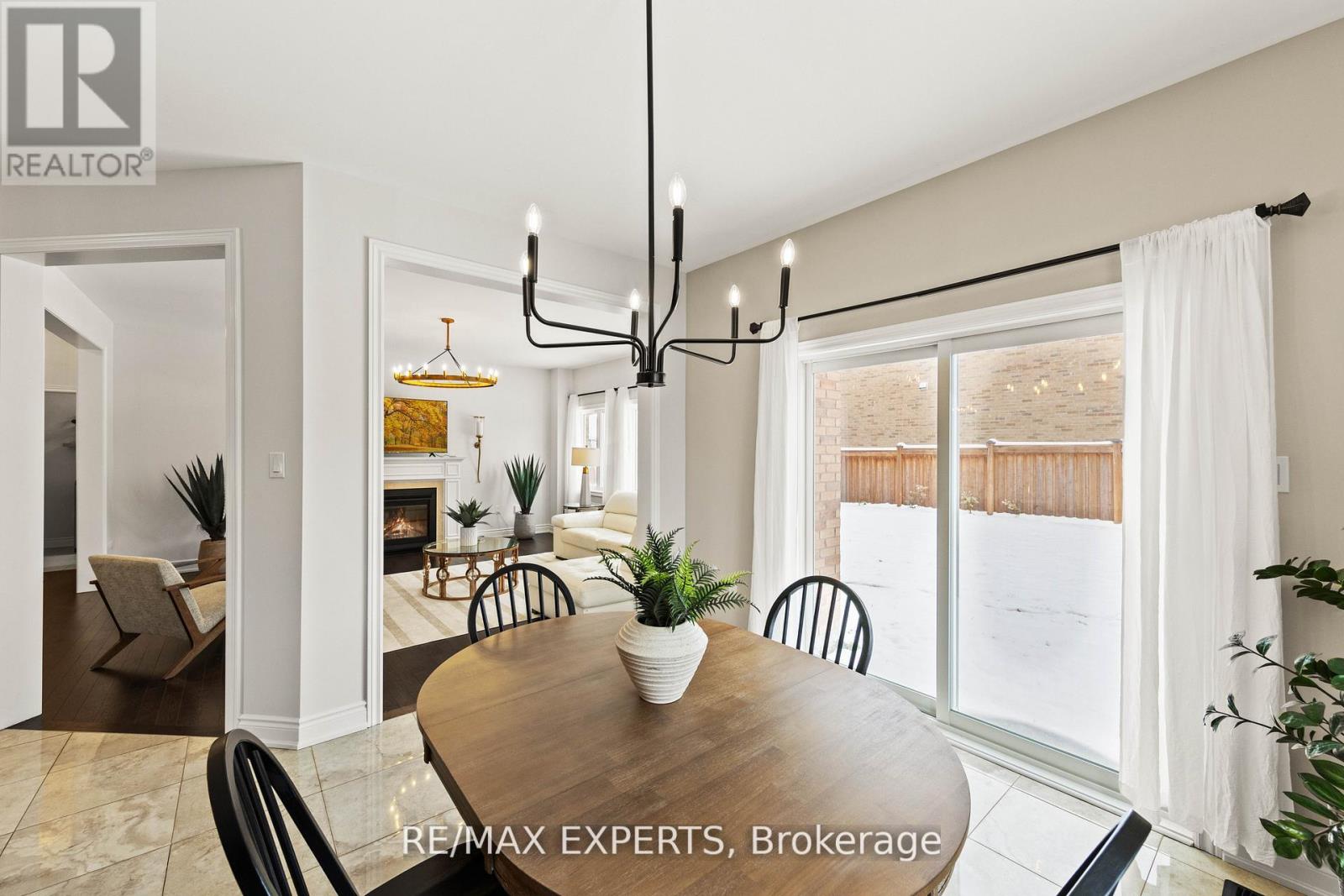 16 Vivian Creek Road, East Gwillimbury, Ontario  L0G 1M0 - Photo 13 - N12720976