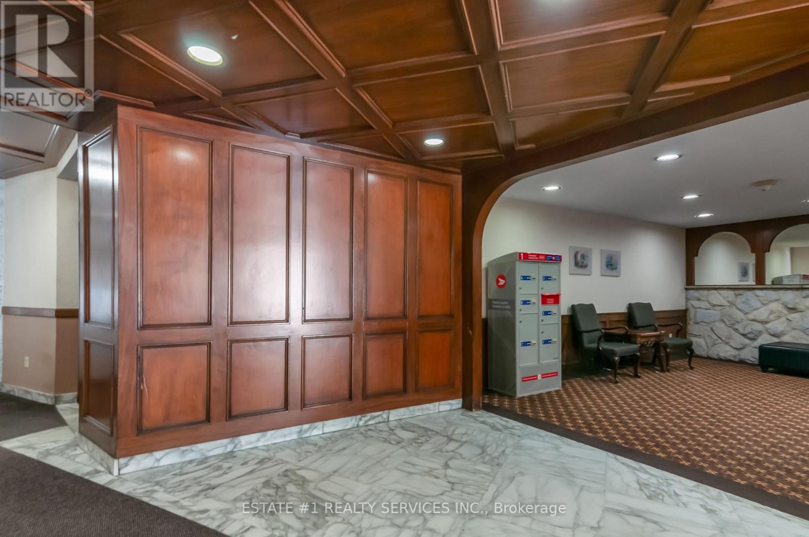 402 - 3555 Derry Road E, Mississauga, Ontario  L4T 1B2 - Photo 4 - W12742120