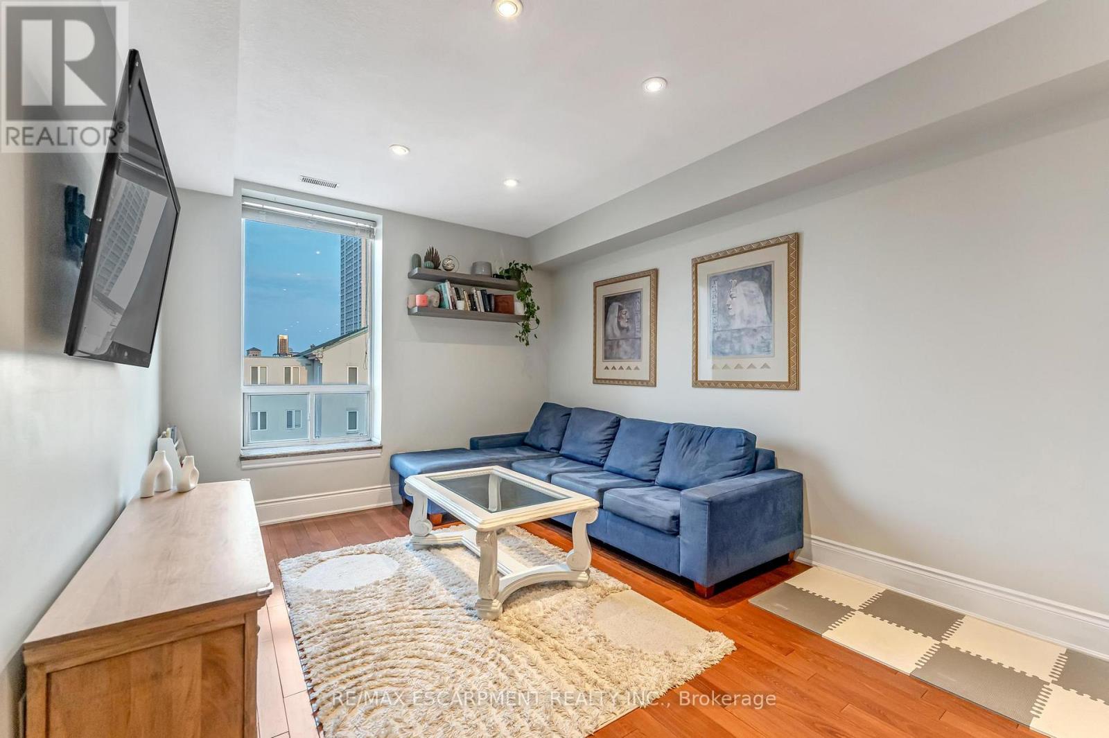 304 - 283 King Street E, Hamilton, Ontario  L8N 1B9 - Photo 6 - X12738648