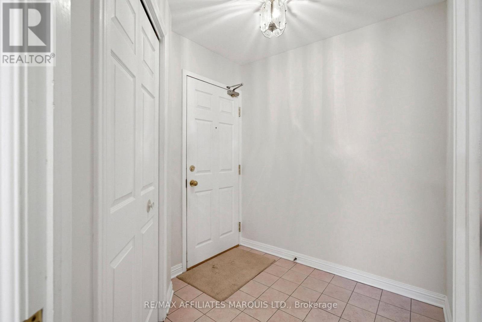 304 - 301 Water Street W, Cornwall, Ontario  K6J 1A5 - Photo 4 - X12764992