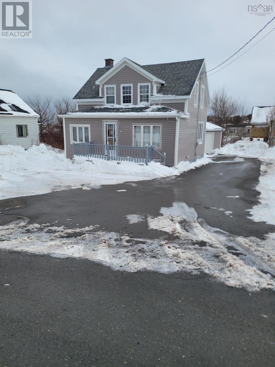 34 Cottage Street, Dominion, Nova Scotia