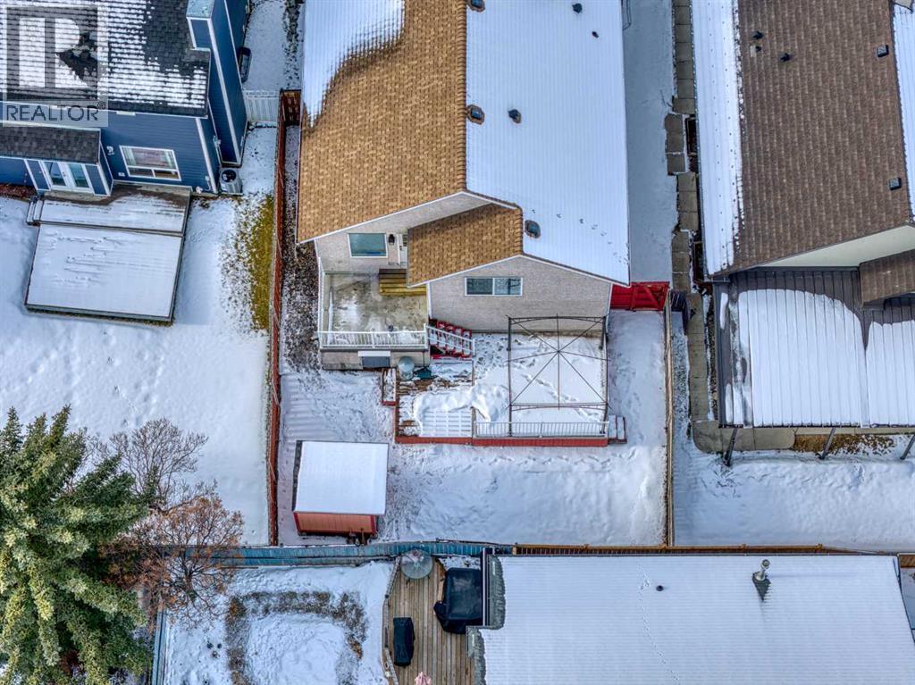 109 Somerset Close Sw, Calgary, Alberta  T2Y 3C4 - Photo 30 - A2282793