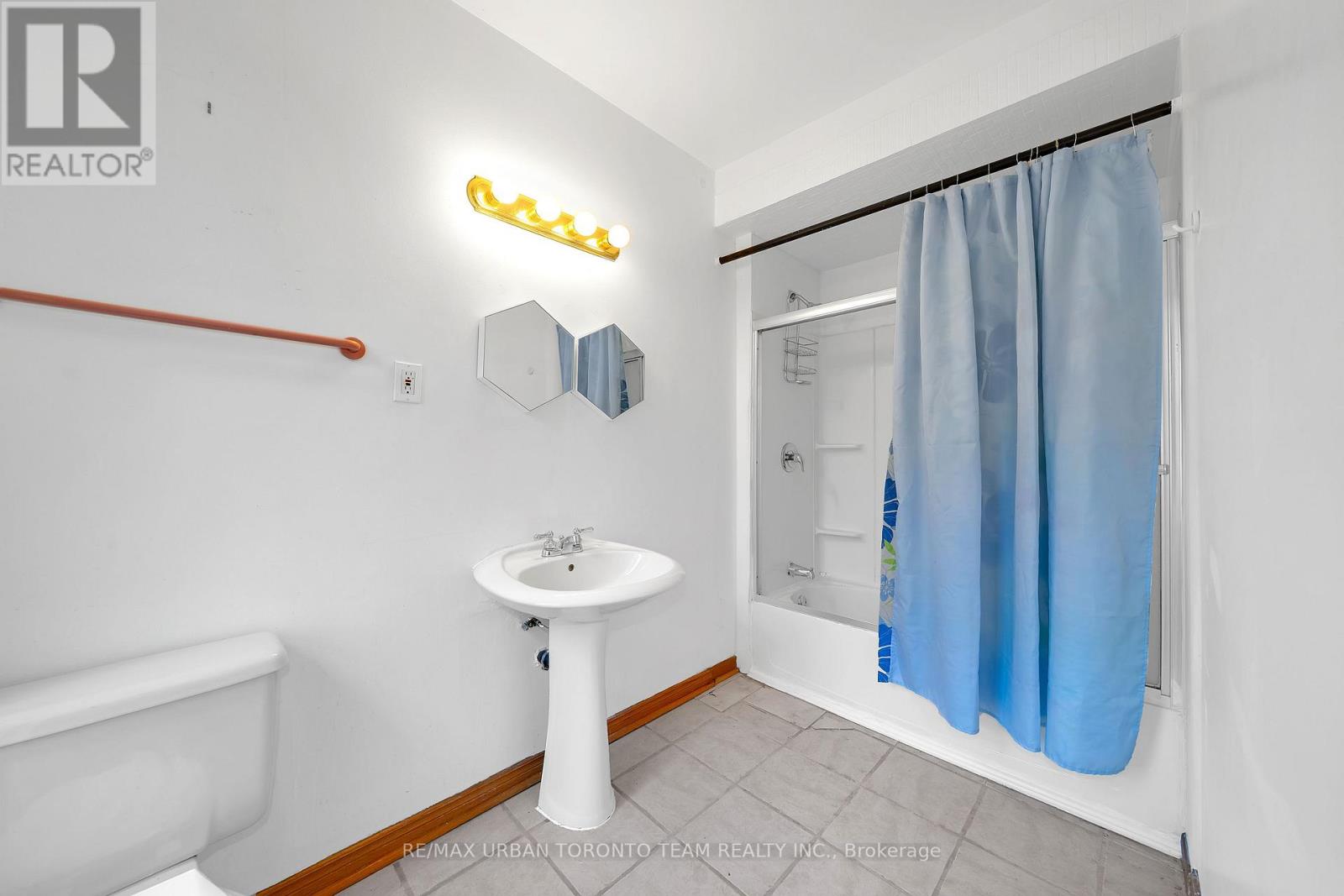 Unit #1 - 14 Bright Street, Toronto, Ontario  M5A 3H4 - Photo 17 - C12772362