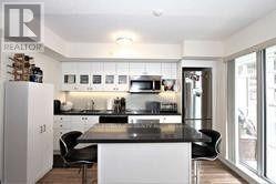 206w - 565 Wilson Avenue, Toronto (Clanton Park), Ontario  M3H 5Y6 - Photo 5 - C12772380