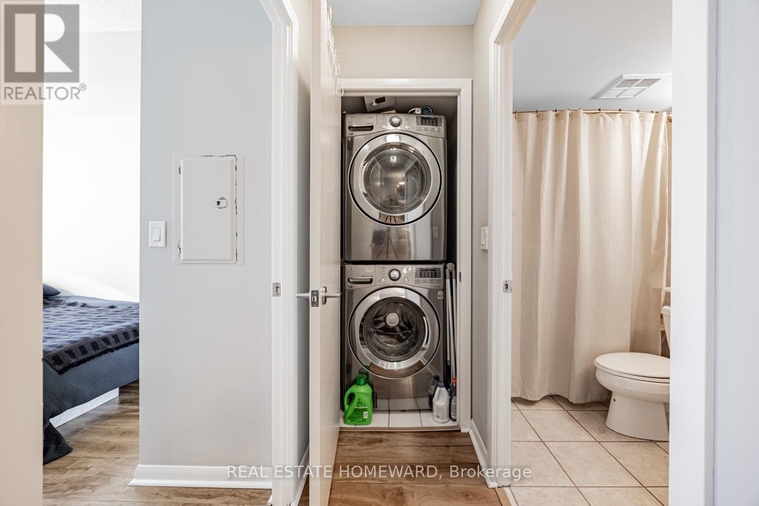 806 - 219 Fort York Boulevard, Toronto, Ontario  M5V 1B1 - Photo 19 - C12772392