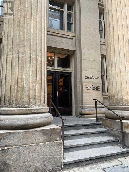 1314 - 197 YONGE STREET, Toronto, Ontario