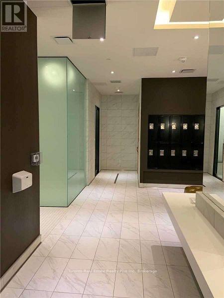 1314 - 197 Yonge Street, Toronto, Ontario  M5B 1M4 - Photo 3 - C12772416