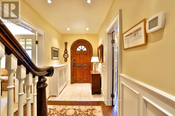 89 St Leonard's Avenue, Toronto, Ontario  M4N 1K4 - Photo 3 - C12772456