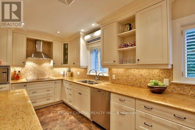 89 St Leonard's Avenue, Toronto, Ontario  M4N 1K4 - Photo 5 - C12772456